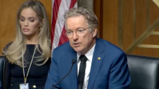 Άνω κάτω οι Ρεπουμπλικάνοι για τον νέο υπουργό Εσωτερικής Ασφάλειας - Για «χολερικό άνθρωπο» μίλησε ο πρόεδρος της Επιτροπής