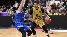 Αθλητικές μεταδόσεις: Πού θα δείτε τις μάχες της «ουράς» στη Basket League και τον τελικό μπάσκετ  Κυπέλλου Γυναικών