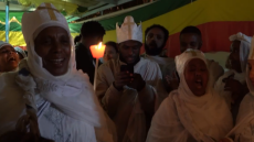 Αιθίοπες γιόρτασαν την Ανάσταση με αφρικανικούς ύμνους και χορό στην «καρδιά» της Αθήνας, δείτε βίντεο