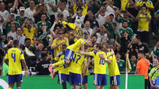 Με θρίαμβο 5-1 κόντρα στην Τυνησία η πρεμιέρα της Σουηδίας στο Μουντιάλ, μπροστάρηδες οι Αγιάρι, Ίσακ και Γιόκερες, δείτε τα γκολ