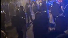 Νέα ένταση στη Βρετανία για το μεταναστευτικό: Μετά το Ντόβερ, διαδηλωτές έστησαν μπλόκο και στο Πόρτσμουθ