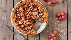 Από cheesecake μέχρι γλυκό του κουταλιού: 6 γλυκές συνταγές με σταφύλια