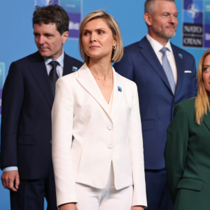 Κριστρούν Φροσταντότιρ: Η πρωθυπουργός της Ισλανδίας που τράβηξε τα βλέμματα στη Σύνοδο της Άγκυρας: Από την Morgan Stanley στην πολιτική