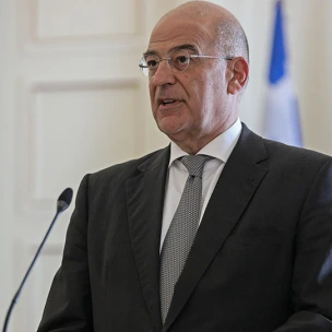 Στην αντεπίθεση η Αθήνα για το Oruc Reis: Κράτος-παρίας η Τουρκία, αντιστρατεύεται κάθε προσπάθεια αποκλιμάκωσης