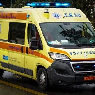 Κολωνάκι: Ποια σενάρια εξετάζουν οι Αρχές για την πτώση του 13χρονου κοριτσιού από τον έκτο όροφο πολυκατοικίας