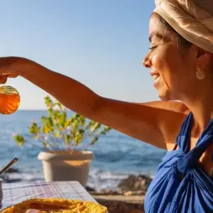 Η γλυκιά προσθήκη στο γιαούρτι που αγαπά το έντερο και τη λειτουργία του πεπτικού