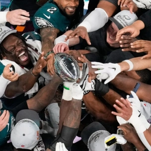 Βίντεο: Οι Philadelphia Eagles πρωταθλητές του Super Bowl LIX, νίκησαν με 40-22 τους Kansas City Chiefs