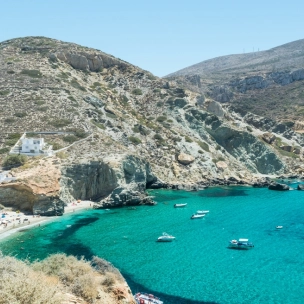 Οι Times ξεχώρισαν τα 17 ελληνικά νησιά της «απόλυτης γαλήνης», δείτε την λίστα