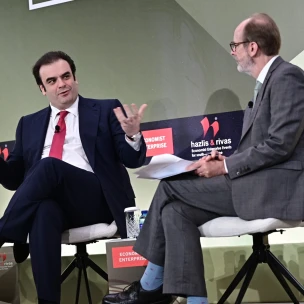Πιερρακάκης στο συνέδριο του Economist: Θέλουμε ένα ξεκάθαρο τεχνολογικό δόγμα στην Ευρώπη