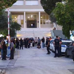 Προληπτική εκκένωση του Σισμανόγλειου λόγω καπνού μετά από φωτιά σε δωμάτιο της Α΄ Παθολογικής
