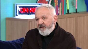 Χρήστος Θηβαίος: Όταν οι γονείς μου έπαιζαν στον «Ταξιτζή» η μητέρα μου ήταν έγκυος σε εμένα
