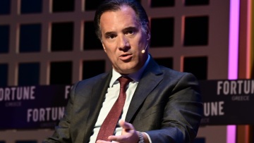 Αδωνις Γεωργιάδης: Ανέβαλε την επίσκεψή του στο νοσοκομείο «Παπαγεωργίου» μετά την τραγωδία στην Ξάνθη