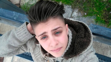 Ειρήνη Μουρτζούκου: Τι κατέθεσε η μητέρα του Παναγιωτάκη - Οι απάτες στις οποίες συμμετείχε η 24χρονης