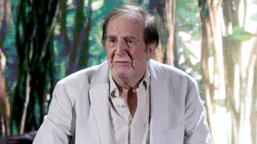 Γιώργος Κωνσταντίνου: Έδωσα εξετάσεις στο Εθνικό Θέατρο και με απέρριψαν, μου είπαν ότι είμαι ατάλαντος