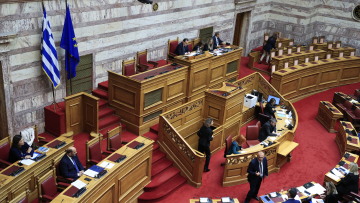  Ανακοινώθηκε στη Βουλή η διαγραφή του Αντώνη Σαμαρά από την ΚΟ της ΝΔ 