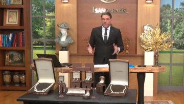 Αναβάλλεται η δημοπρασία των κοσμημάτων της Ζωής Λάσκαρη