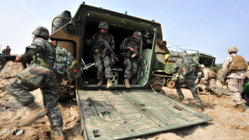 Οι ΗΠΑ καταρτίζουν σχέδια που προβλέπουν ανάπτυξη στρατού στην Ιαπωνία σε περίπτωση κρίσης στην Ταϊβάν