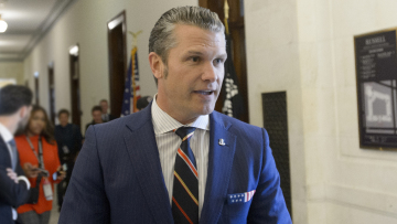 Έρευνα κατά του υπουργού Άμυνας από τον Γενικό Επιθεωρητή του Πενταγώνου για το γκρουπ στο Signal