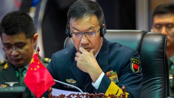 Financial Times: Ο υπουργός Άμυνας της Κίνας βρίσκεται αντιμέτωπος με έρευνα για διαφθορά  