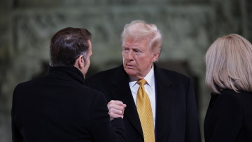 Μακρόν για τριμερή με Τραμπ και Ζελένσκι: «Ας συνεχίσουμε την κοινή δράση για την ειρήνη και την ασφάλεια»