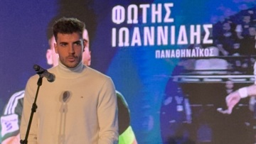 Ελένη Βουλγαράκη: Η φωτογραφία του Φώτη Ιωαννίδη μετά τον... έπαινο στα βραβεία του ΠΣΑΠΠ