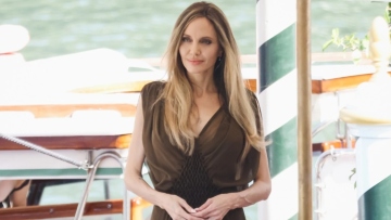 Η Αντζελίνα Τζολί και ο Νταγκ Λάιμαν ενώνουν ξανά τις δυνάμεις τους 20 χρόνια μετά το «Mr. & Mrs. Smith»