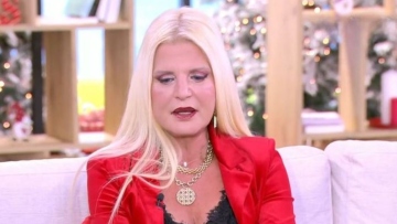 Μαρίνα Σταυράκη: Ο γιος μου έμαθε αιφνιδιαστικά ότι ο πατέρας του παντρεύεται και θα αποκτήσει παιδί