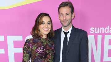 Όμπρεϊ Πλάζα: Μίλησε για την αυτοκτονία του συζύγου της Τζεφ Μπαΐνα - «Μια αδιανόητη τραγωδία»