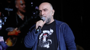 Μπάμπης Στόκας: Δεν γνώριζα ότι το τραγούδι που έδωσα στη Σαλίνα Γαβαλά θα συμμετείχε ως υποψήφιο για τον εθνικό τελικό της Eurovision