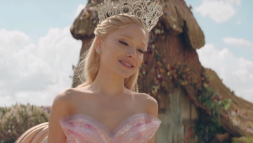 Αριάνα Γκράντε για την υποψηφιότητά της για Όσκαρ: Δεν μπορώ να σταματήσω να κλαίω