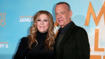 Ρίτα Γουίλσον: Τι ζήτησε από τον Τομ Χανκς μετά τη διάγνωσή της με καρκίνο του μαστού