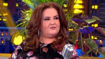 Σοφία Βογιατζάκη: Όταν η μαμά μου ήταν σε κώμα δεν έλεγα «Θεέ μου κράτησέ την», δεν έχω αυτό το εγωιστικό