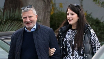 Γιώργος Πατούλης: Φωτογραφίζεται με τη Νάνσυ Κοιλού και τον γιο τους