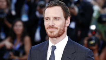 Μάικλ Φασμπέντερ: Πέρασα οντισιόν για Τζέιμς Μποντ, αλλά κατέληξα να προωθώ τον Ντάνιελ Κρεγκ