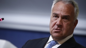 Βορίδης: Το δημογραφικό δεν θα λυθεί από το μεταναστευτικό - Η οικονομική δυσχέρεια δεν μπορεί να είναι λόγος νόμιμης μετανάστευσης