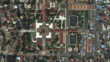 Συγκλονιστικές δορυφορικές εικόνες πριν και μετά τον σεισμό στη Μιανμάρ - Γειτονιές ισοπεδώθηκαν, δείτε βίντεο