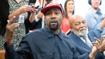 Ο Κάνιε Γουέστ δήλωσε ότι θα έπρεπε να είχε κάνει παιδιά με την Πάρις Χίλτον και όχι με την Κιμ Καρντάσιαν