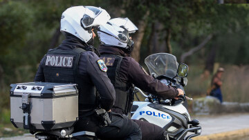 Για οφειλές εκατομμυρίων ευρώ ξυλοκόπησαν άγρια τον επιχειρηματία στη Γλυφάδα - Τι κατήγγειλε ο ίδιος