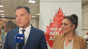 Εθελοντική αιμοδοσία στο Σύνταγμα - Συλλέγουμε αρκετό αίμα όμως δεν το διαχειριζόμαστε όπως πρέπει, λέει ο Γεωργιάδης