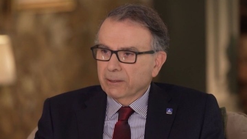 Θάνος Ασκητής: Έξι στους δέκα άντρες με 10-15 χρόνια γάμου αυνανίζονται κάθε βράδυ κρυφά από τις γυναίκες τους