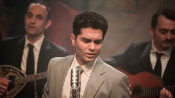 Βραβεία Ίρις: Δέκα υποψηφιότητες για το «Υπάρχω» με πρωταγωνιστή τον Χρήστο Μάστορα