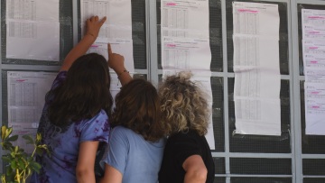 Πανελλαδικές εξετάσεις 2025: Οι πρώτες εκτιμήσεις για βαθμολογίες και βάσεις