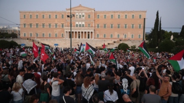 Συγκεντρώσεις υπέρ του παλαιστινιακού λαού σε πάνω από 70 σημεία της χώρας - Βίντεο και φωτογραφίες 