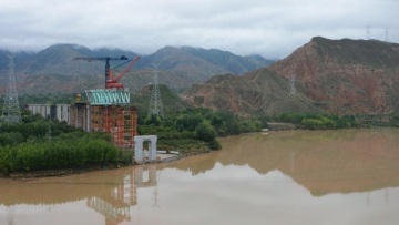 Επτά νεκροί και εννέα αγνοούμενοι από καλώδιο που έσπασε σε εργοτάξιο υπό ανέγερση γέφυρας στην Κίνα