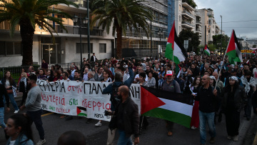 Διπλό «έμφραγμα» γύρω από το Καλλιμάρμαρο και στην Κηφισίας λόγω Ρόμπι Γουίλιαμς και πορείας για τη Γάζα - Δείτε live την κίνηση