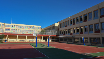 Τραγωδία στον Ασπρόπυργο: 10χρονο κορίτσι κατέρρευσε και πέθανε στο προαύλιο του σχολείου του