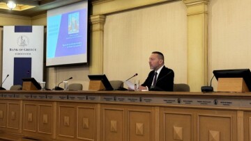 Στουρνάρας: Μεταρρυθμίσεις, επενδύσεις και πολιτική σταθερότητα τα κλειδιά της ανάπτυξης