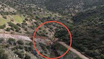 Ο δήμαρχος Γλυφάδας Γιώργος Παπανικολάου καταγγέλλει «πρόχειρα» έργα του ΔΕΔΔΗΕ στον Υμηττό
