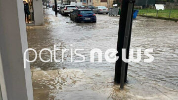 Κακοκαιρία: Ισχυρή βροχόπτωση «πλημμύρισε» δρόμους στον Πύργο, δείτε εικόνες