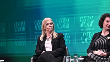 Ζαχαρούλα Ανδρεοπούλου: «Το μεταπτυχιακό πρόγραμμα φέρνει τη γαστρονομία στην πράξη και την τοπική ανάπτυξη»